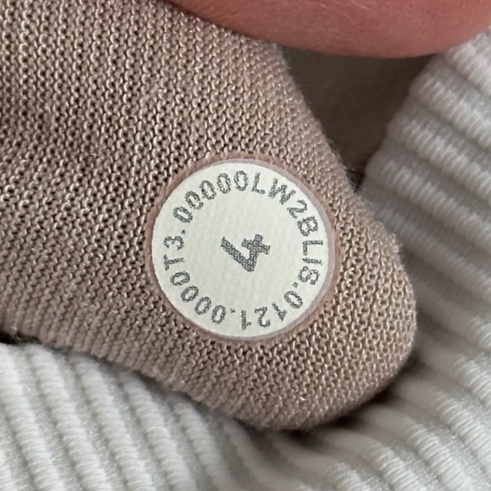Lululemon Energy Longline Bra Ribbed Luxtremem Womens Size 4‎ Supportive W2BLIS - Picture 5 of 13